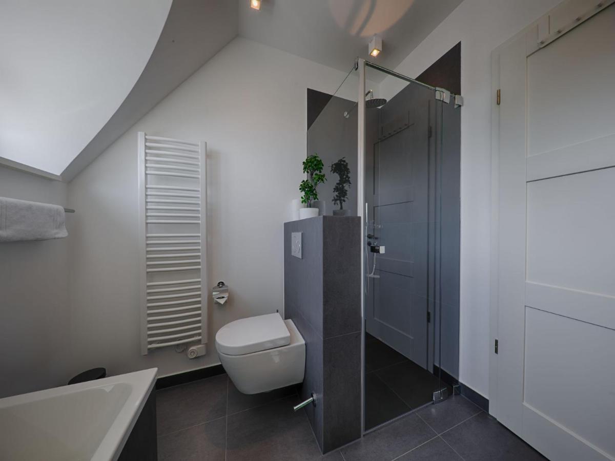 Reetland Am Meer - Premium Reetdachvilla Mit 3 Schlafzimmern, Sauna Und Kamin F27 Dranske Luaran gambar